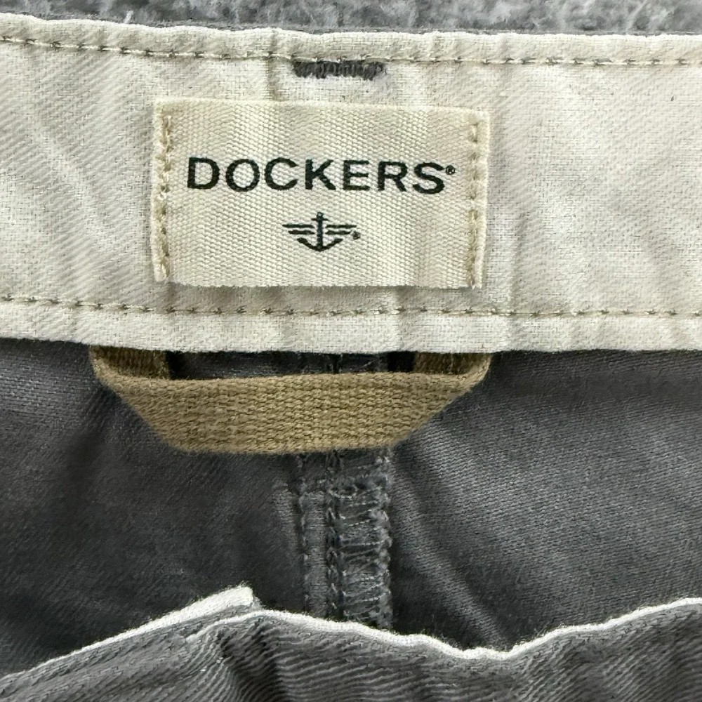 Dockers Mens Shorts Perfect Short 8
